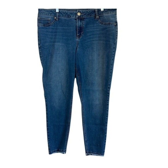 Maurices Women's Raw Hem Skinny Stretch Jeans Size XXL - L 18 - Picture 1 of 7